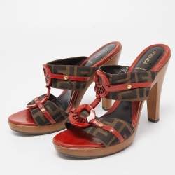Fendi Brown Zucca Canvas and Patent Leather Platform Slide Size 39