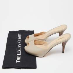 Pre Owned Fendi Beige Leather FF Superstar Peep Toe Slide Sandals Size 37.5
