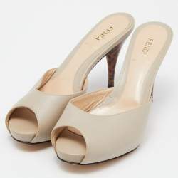 Pre Owned Fendi Beige Leather FF Superstar Peep Toe Slide Sandals Size 37.5