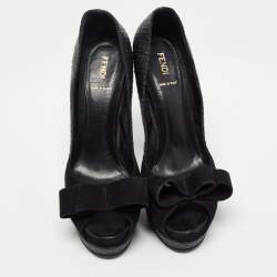 Pre Owned Fendi Two Tone Woven Raffia and Suede Bow Deco Platform Pumps Size 41