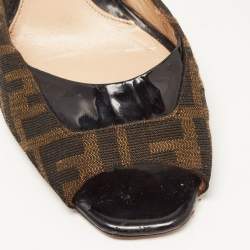 Fendi Brown/Black Zucca Canvas and Patent Leather Slide Sandals Size 39