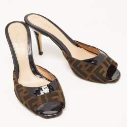 Fendi Brown/Black Zucca Canvas and Patent Leather Slide Sandals Size 39