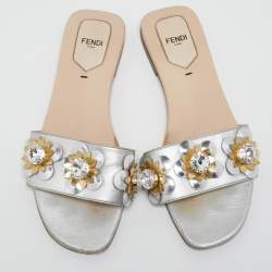 Pre Owned Fendi  Metallic Silver Leather Flowerland Flat Slides Size 38