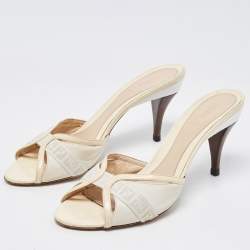 Pre Owned Fendi Two Tone Leather and Zucca Canvas Slide Sandals Size 40