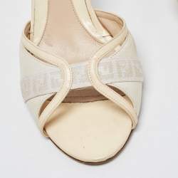 Pre Owned Fendi Two Tone Leather and Zucca Canvas Slide Sandals Size 40