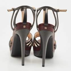 مملوكة مسبقًا Fendi Black Leather Strappy T-Bar Platform Sandals Size 39