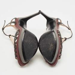 مملوكة مسبقًا Fendi Black Leather Strappy T-Bar Platform Sandals Size 39