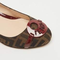 Pre Owned Fendi Burgundy/Brown Patent Leather and Tobacco Zucca Canvas Logo Plate Wedge Pumps Size 37.5