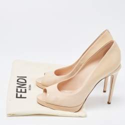 مملوكة مسبقًا Fendi Beige Patent Leather Peep Toe Pumps Size 39