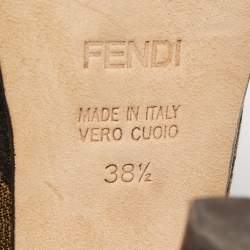 مملوكة مسبقًا Fendi Brown Zucca Canvas Fendista Platform Pumps Size 38.5