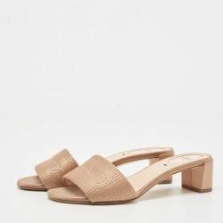 Pre Owned Fendi Beige Satin Logo Slides Size 37.5