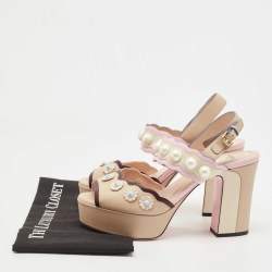 Pre Owned Fendi Pink/Beige Leather Pearl Studded Accents Sandals Size  39