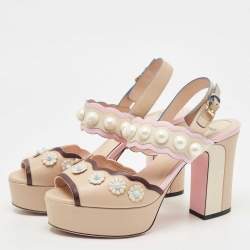 Pre Owned Fendi Pink/Beige Leather Pearl Studded Accents Sandals Size  39