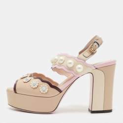 Pre Owned Fendi Pink/Beige Leather Pearl Studded Accents Sandals Size  39