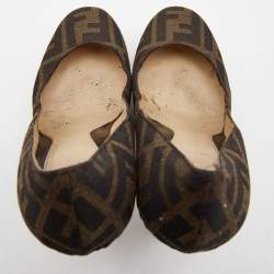Pre Owned Fendi Brown Tobacco Zucca Canvas Fendista Platform Pumps Size 38.5