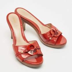 Pre Owned Fendi Red Patent Leather Logo Slide Sandals Size 37.5