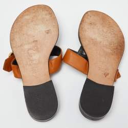 Pre Owned Fendi Brown/Black Leather Buckle Thong Slide Flats Size 35