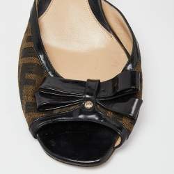 Fendi Brown/Black Zucca Canvas and Patent Leather Slide Sandals Size 40.5