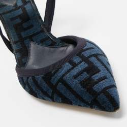 Pre Owned Fendi Navy Blue/Black Zucca Velvet Colibri Pumps Size 37.5