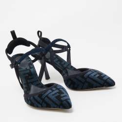 Pre Owned Fendi Navy Blue/Black Zucca Velvet Colibri Pumps Size 37.5