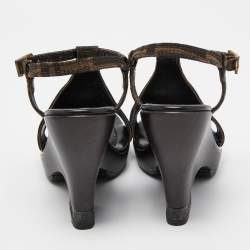 Pre Owned Fendi Brown Canvas FF Block Heel Sandals Size 36.5