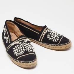 Pre Owned Fendi Black/Beige Knit Fabric Pearl Embellished Espadrille Flats Size 41