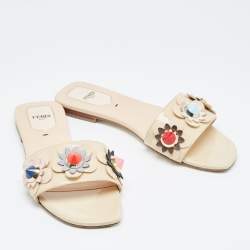 Pre Owned Fendi Beige Patent Leather Flower Embellished Flat Slides Size 38