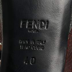 Pre Owned Fendi Tricolor Lizard Embossed Leather Strappy T Bar Sandals Size 40