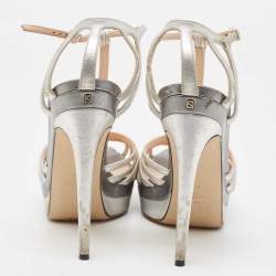 Fendi Silver Leather Strappy T Strap Platform Sandals Size 41