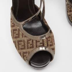 Fendi Beige/Brown Zucchino Canvas and Laminated Leather Cross Strap Platform Sandals Size 37