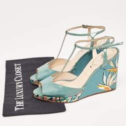 Pre Owned Fendi Grey Patent Leather Printed Wedge Ankle Strap Sandals Size 39