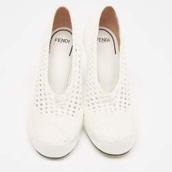 مملوكة مسبقًا Fendi White Woven Fabric Square Pumps Size 41