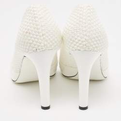 مملوكة مسبقًا Fendi White Woven Fabric Square Pumps Size 41