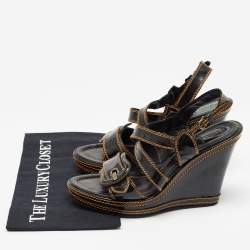 Pre Owned Fendi Black/Gold Patent Wedge Ankle Strap Sandals Size 40