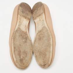 مملوكة مسبقًا Fendi Beige Leather Ballet Flats Size 38.5