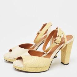 Pre Owned Fendi Cream/Yellow Stingray Embossed Leather Ankle Strap Platform Sandals Size 39
