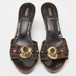 Pre Owned Fendi Brown Zucca Canvas and Leather Platform Open Toe Slide Sandals Size 38