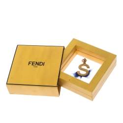 مملوكة مسبقًا Fendi Abclick Letter S Fur Gold Tone Charm 