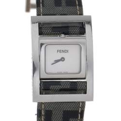 Pre Owned Fendi Silver Stainless Steel and Leather Classic 5000 Women's Wristwatch 26 mm