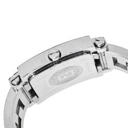 Pre Owned Fendi Silver Stainless Steel Quadro 6000G Women's Wristwatch 30 mm