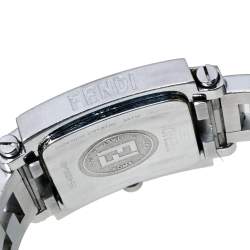 Pre Owned Fendi Silver Stainless Steel Quadro 6000G Women's Wristwatch 30 mm