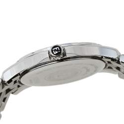 Pre Owned Fendi Black Stainless Steel 2600L Quartz Women's Wristwatch 27 mm