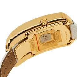 Pre Owned Fendi White Yellow Gold Plated Stainless Steel Leather Chameleon 30000M Women's Wristwatch 29 mm 