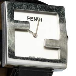 Pre Owned ساعة يد نسائية فندي لوغو سكوير 4000L ستانلس ستيل فضي 31 مم