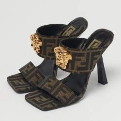 Pre Owned Fendi x Versace Brown Zucca Canvas Medusa Slide Sandals Size 36