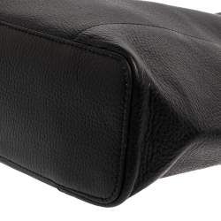 Pre Owned حقيبة فورلا جلد محبب أسود صغيرة