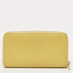 Pre Owned Furla Yellow Leather Zip Continental Wallet