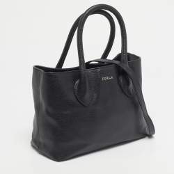 Pre Owned Furla Black Leather Middle Zip Tote
