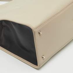 مملوكة مسبقًا حقيبة يد فورلا شعار محفور جلد بيج