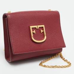 مملوكة مسبقًا Furla Viva Mini Red Leather Shoulder Bag